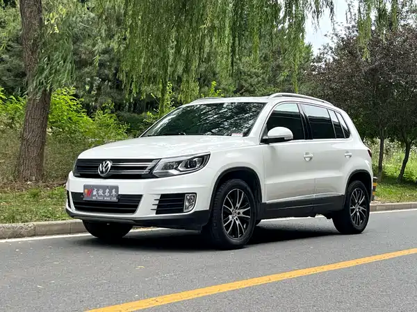 Volkswagen Tiguan 2015