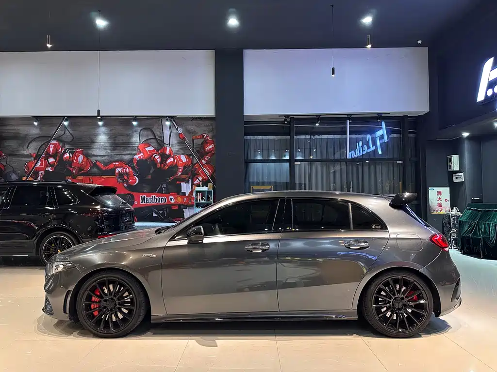 Mercedes-Benz A-Class AMG 2020 — фото 4