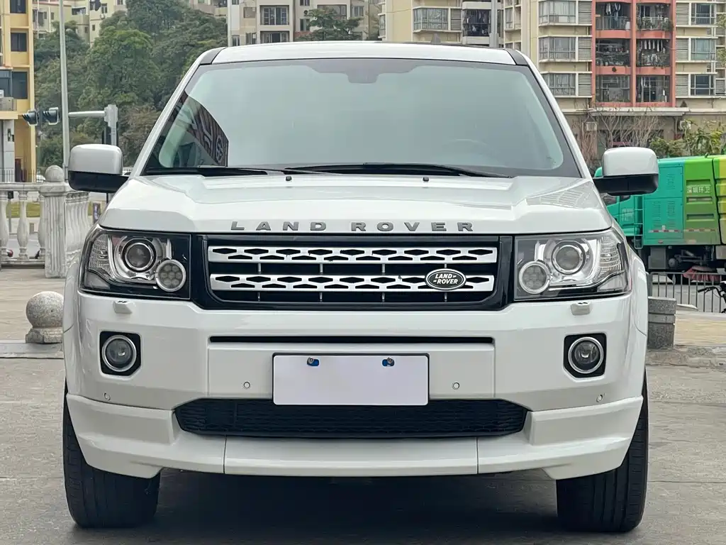 Land Rover Freelander 2 2013 — фото 2