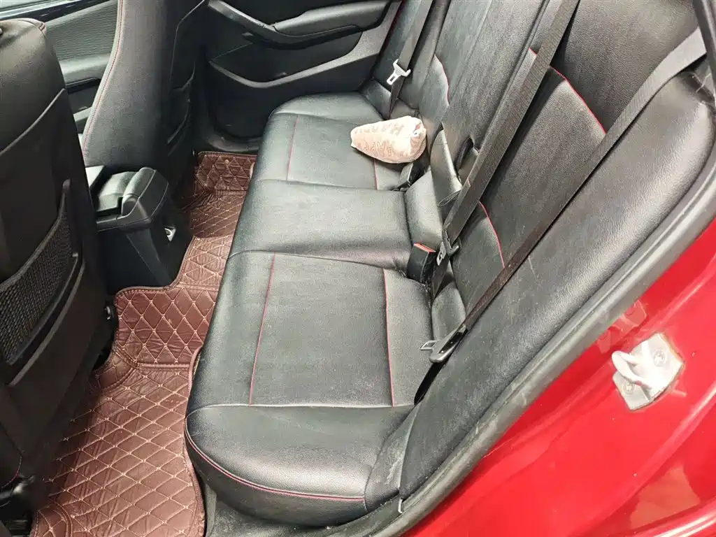 BMW X1 2015 — фото 13