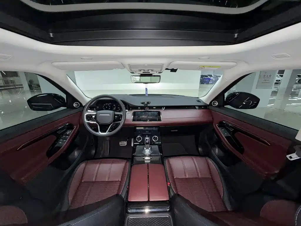 Land Rover Evoque 2022 — фото 9