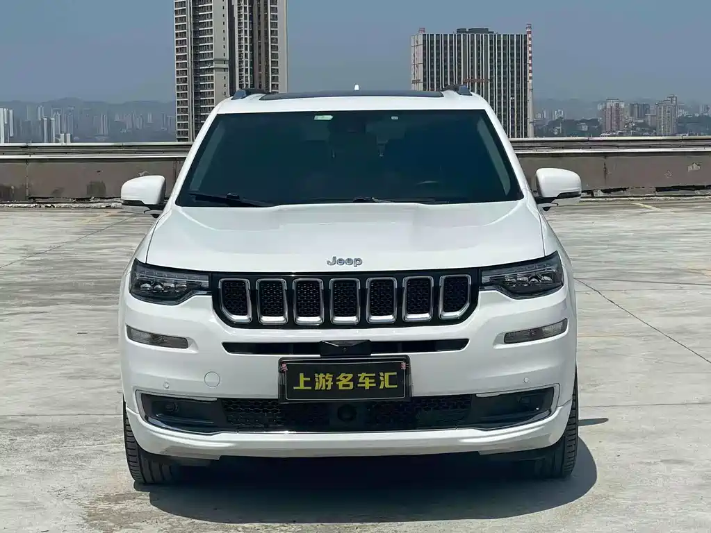 Jeep Grand Commander 2018 — фото 2