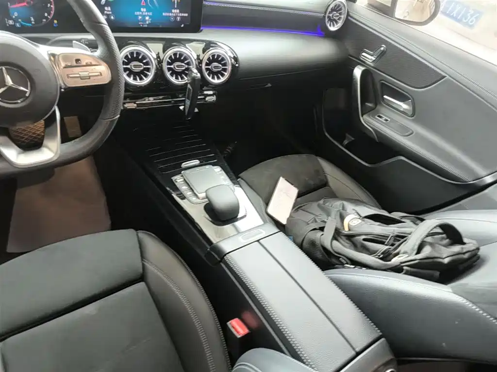 Mercedes-Benz A-Class 2023 — фото 14