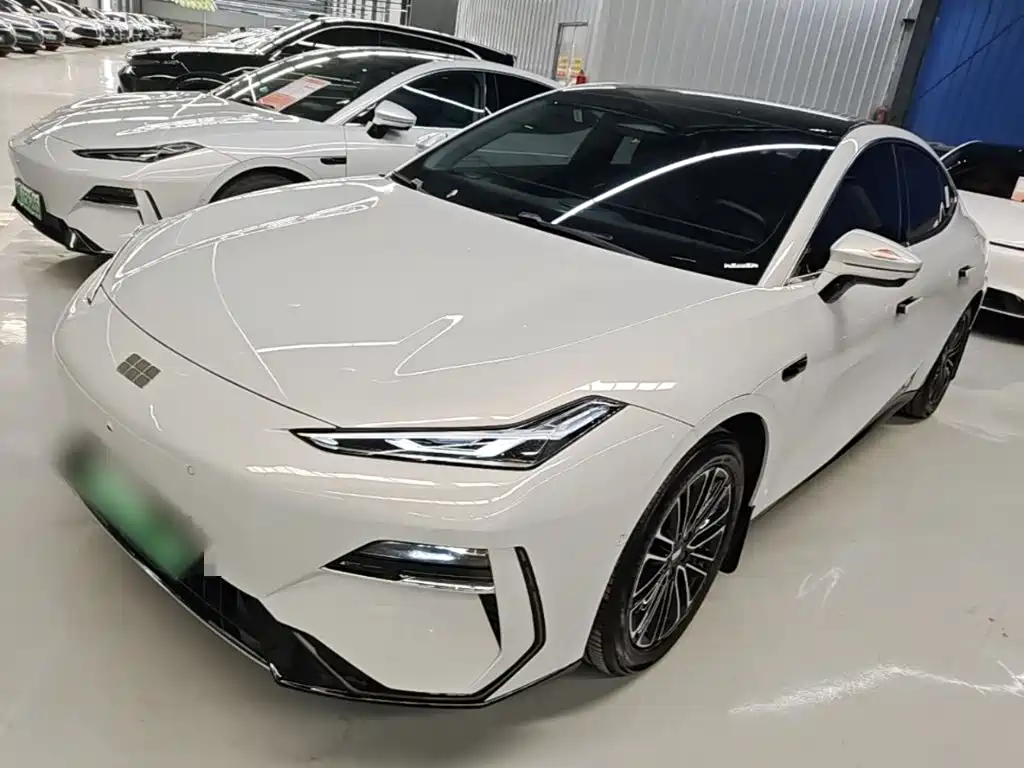Galaxy E8 2025