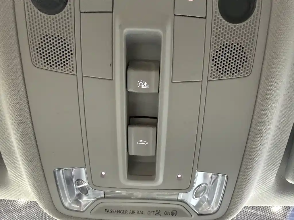 Audi Q3 2023 — фото 16