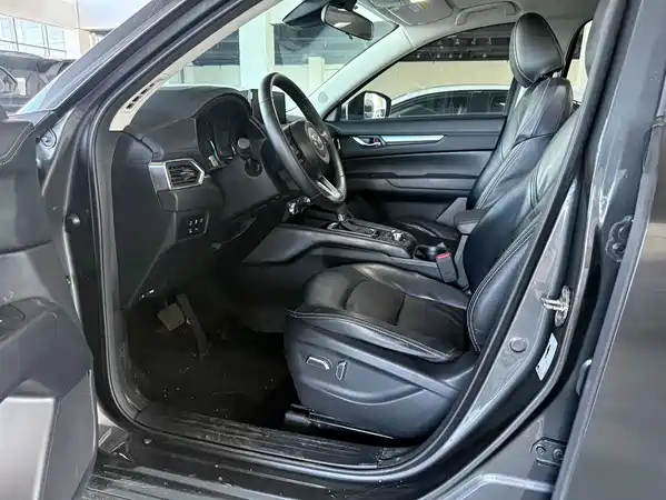 Mazda CX-5 2024