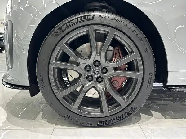 Land Rover Range Rover Sport 2025
