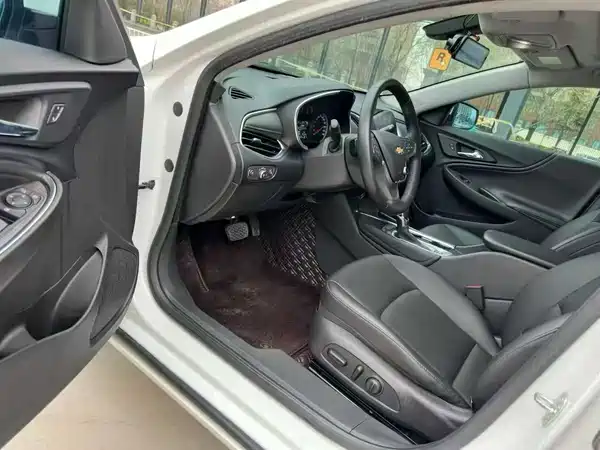 Chevrolet Malibu XL 2021