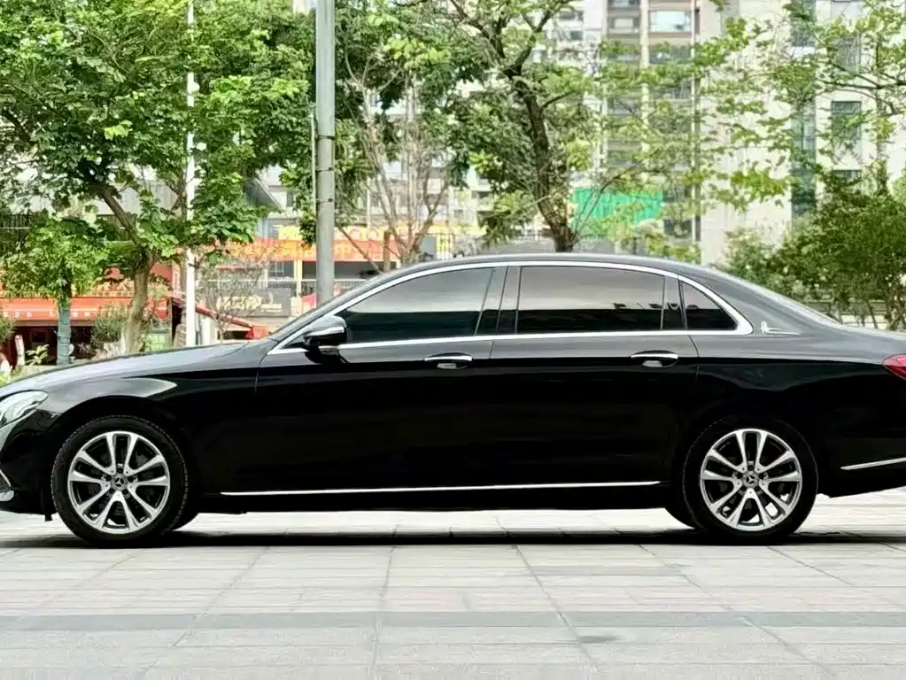 Mercedes-Benz E-Class 2018