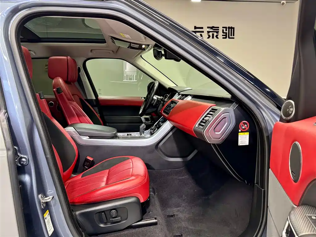 Land Rover Range Rover Sport 2019 — фото 19