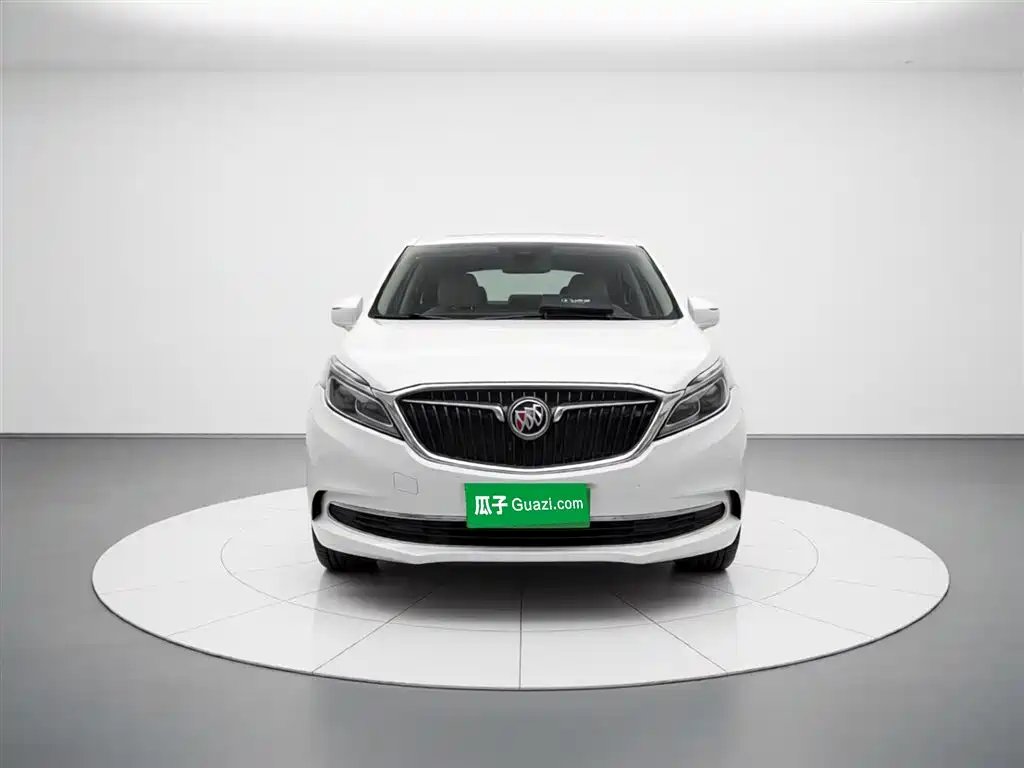 Buick GL8 2019 — фото 24