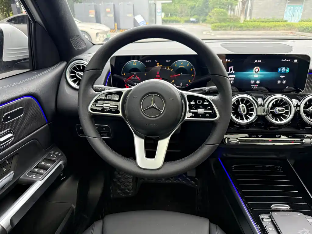 Mercedes-Benz GLB 2020