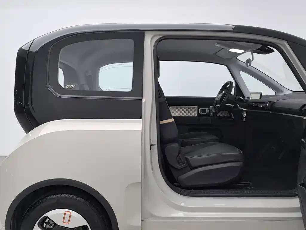 Baojun Kiwi EV 2022 — фото 23