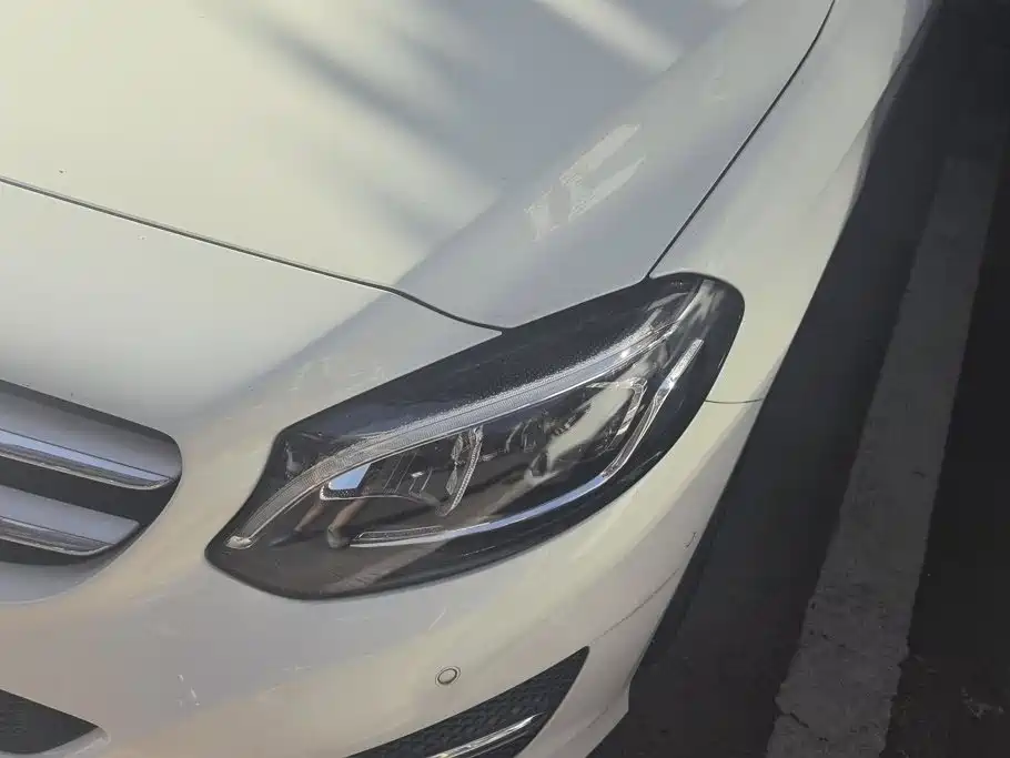 Mercedes-Benz B-Class 2018