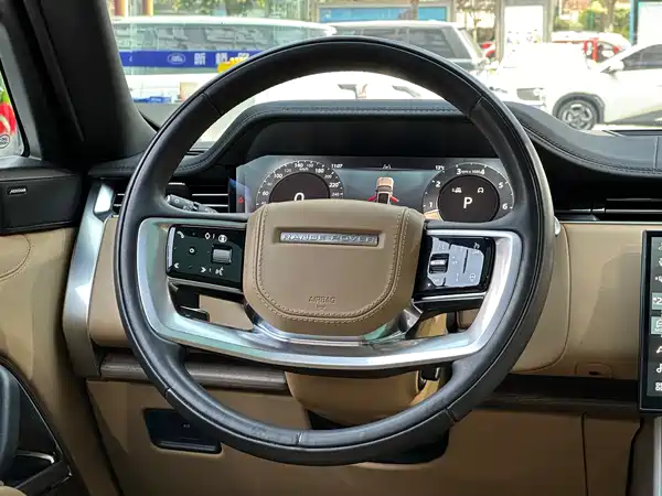 Land Rover Range Rover 2024