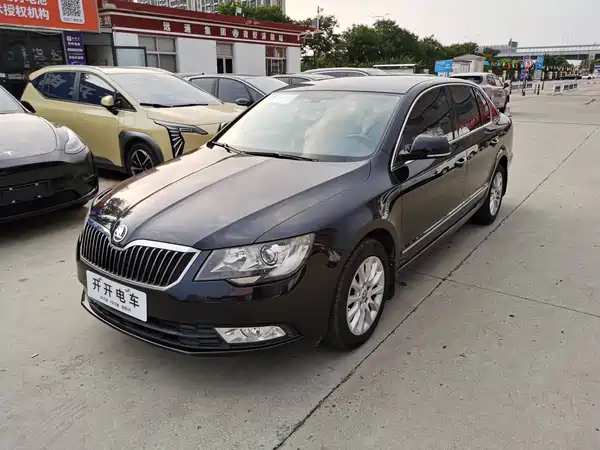 Skoda Superb 2014