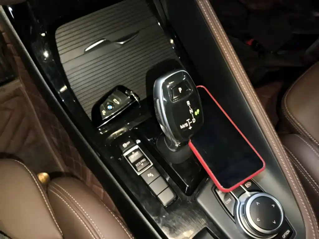 BMW X2 2022 — фото 14