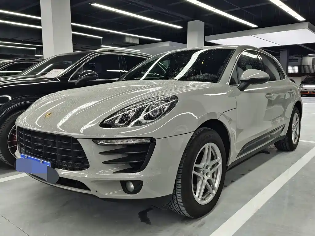 Porsche Macan 2017 — фото 1