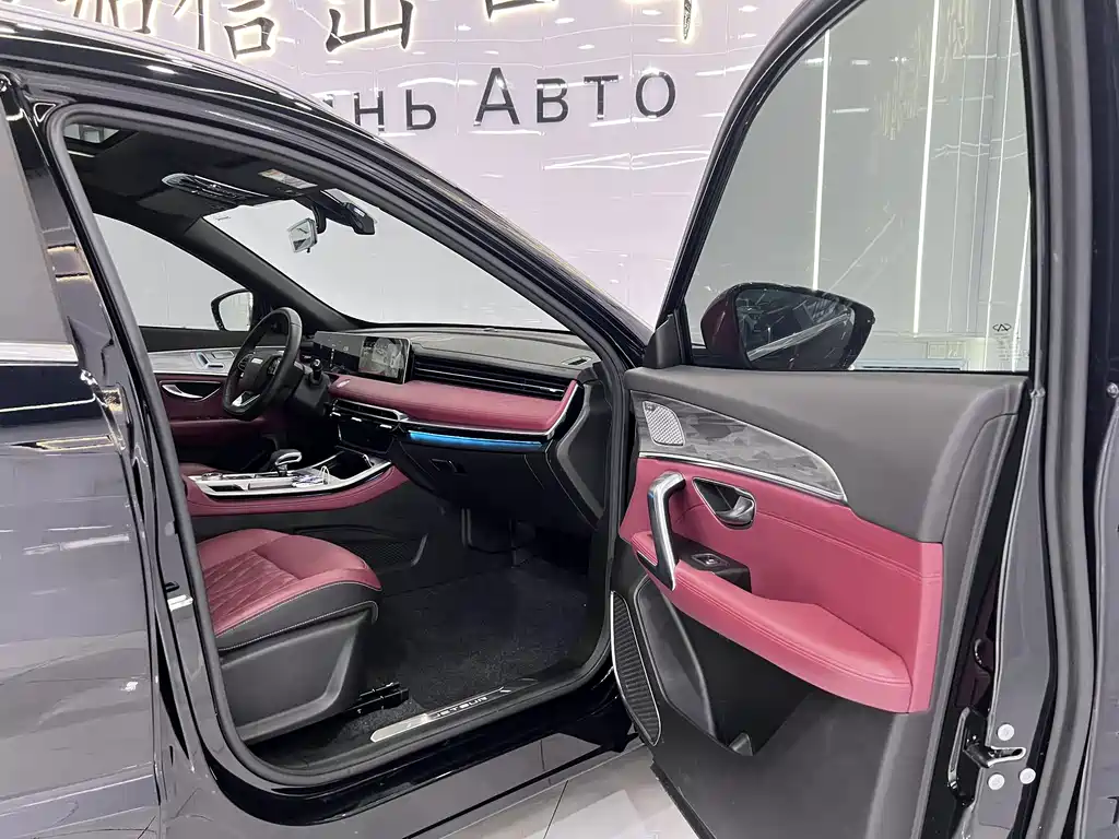 Jetour X70 PLUS 2023 — фото 18