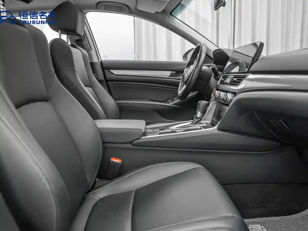 Honda Accord 2022 — фото 14