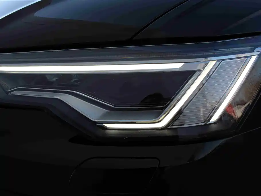 Audi A6L 2020 — фото 10