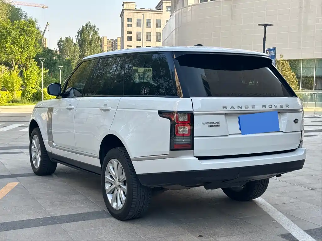 Land Rover Range Rover 2015 — фото 10