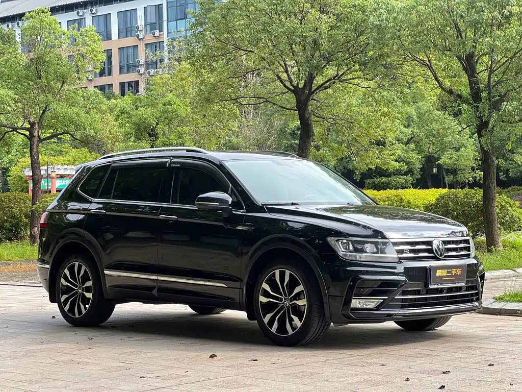 Volkswagen Tiguan L 2021