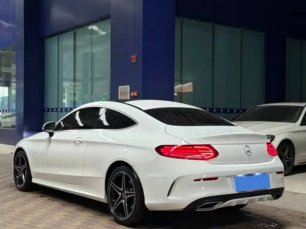 Mercedes-Benz C-Class 2018 — фото 3