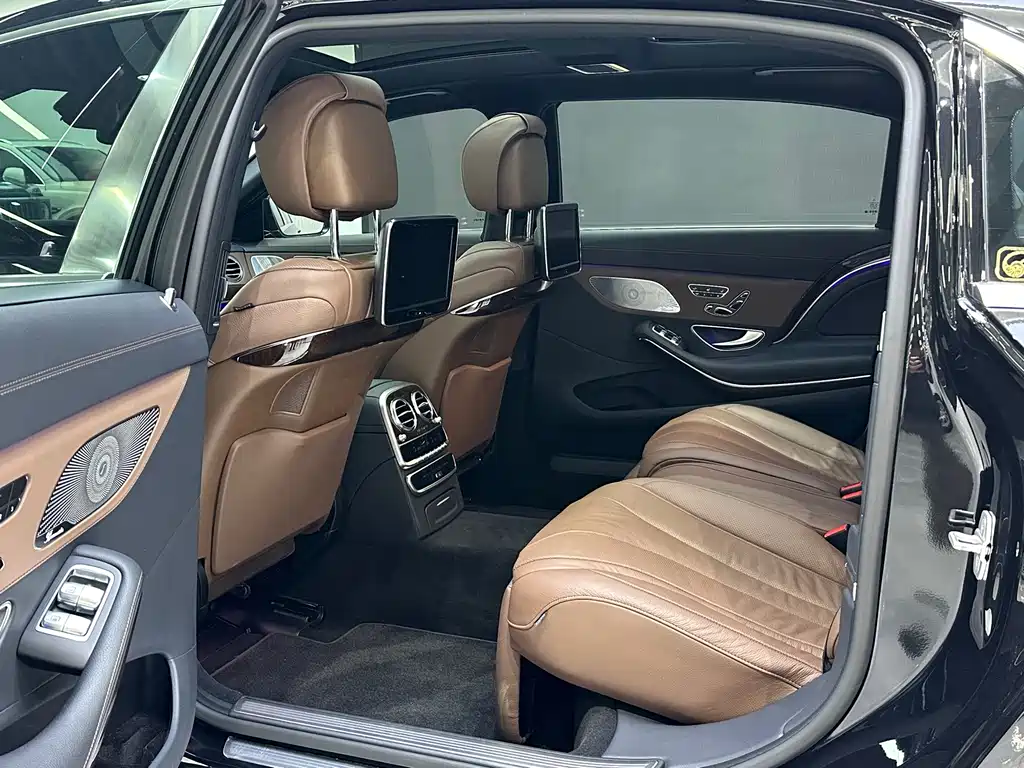 Mercedes-Benz S-Class 2015 — фото 19