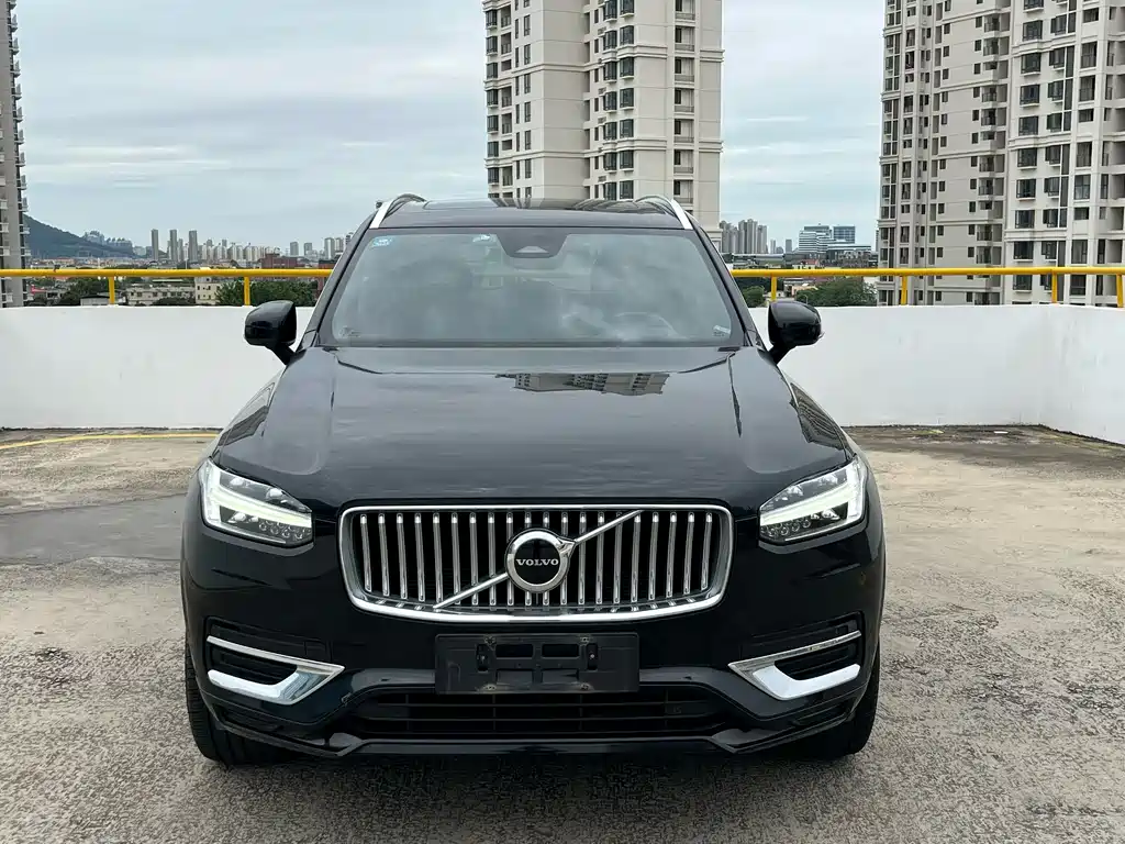 Volvo XC90 2023 — фото 2
