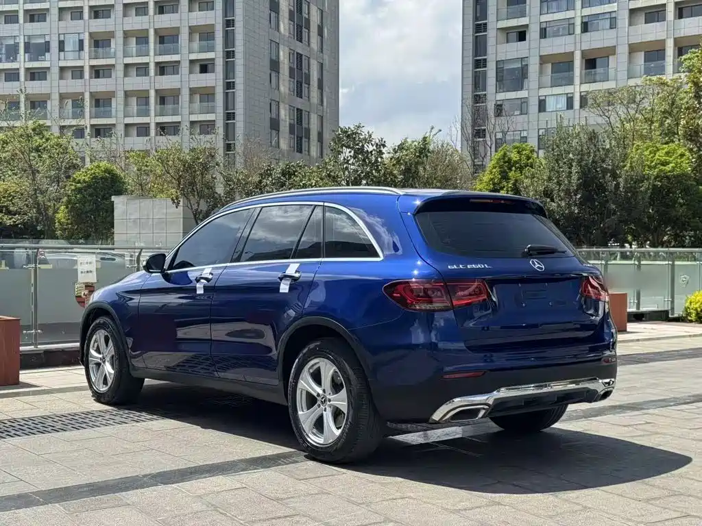 Mercedes-Benz GLC 2020 — фото 24