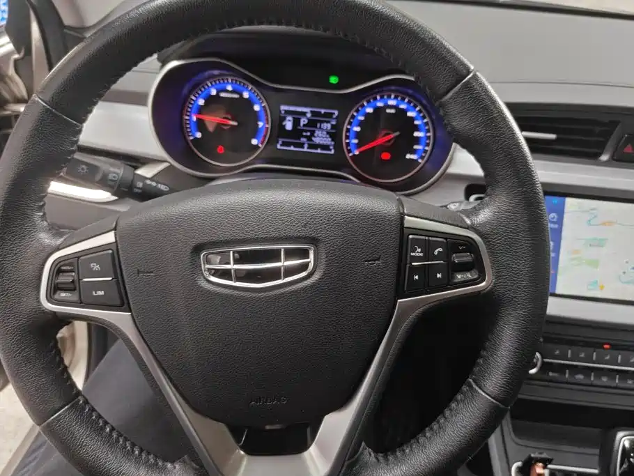 Geely Vision 2020 — фото 15