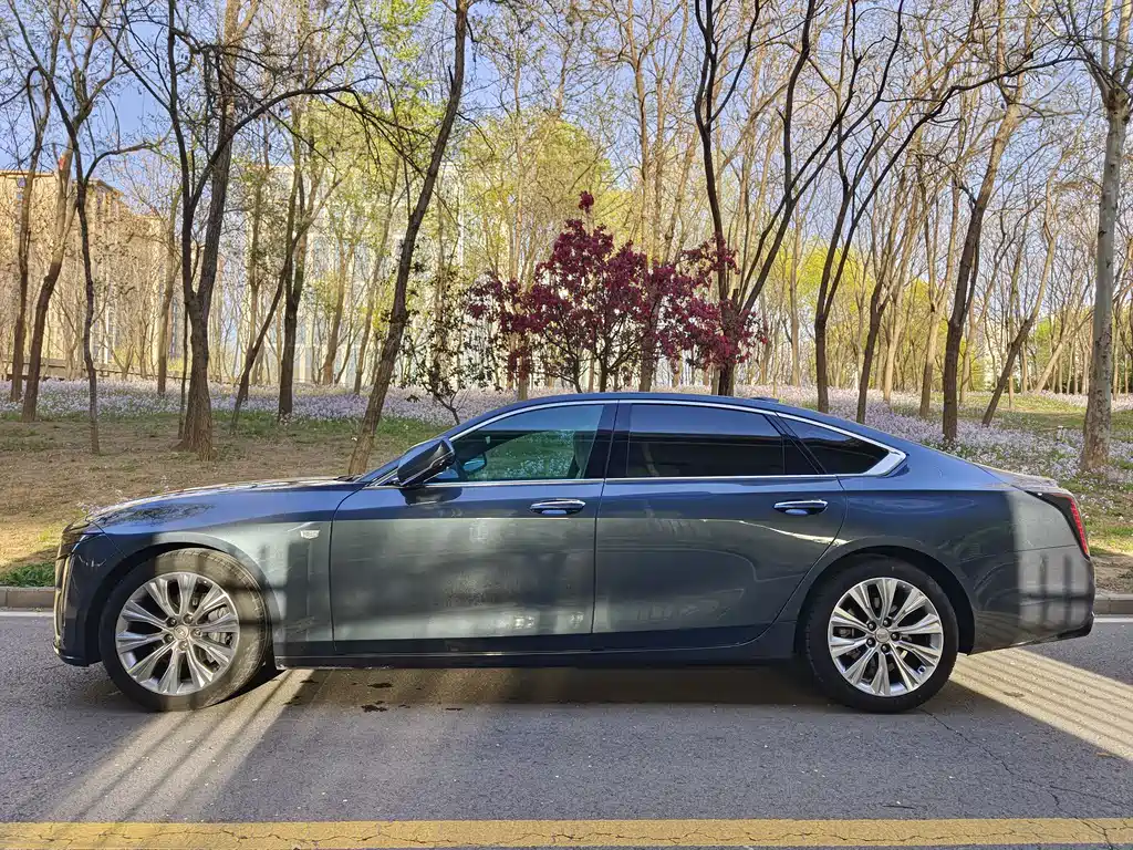 Cadillac CT6 2023 — фото 3