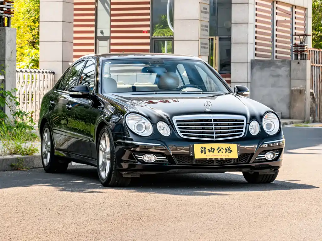 Mercedes-Benz E-Class 2009