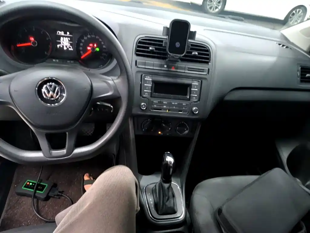 Volkswagen Polo 2018 — фото 10