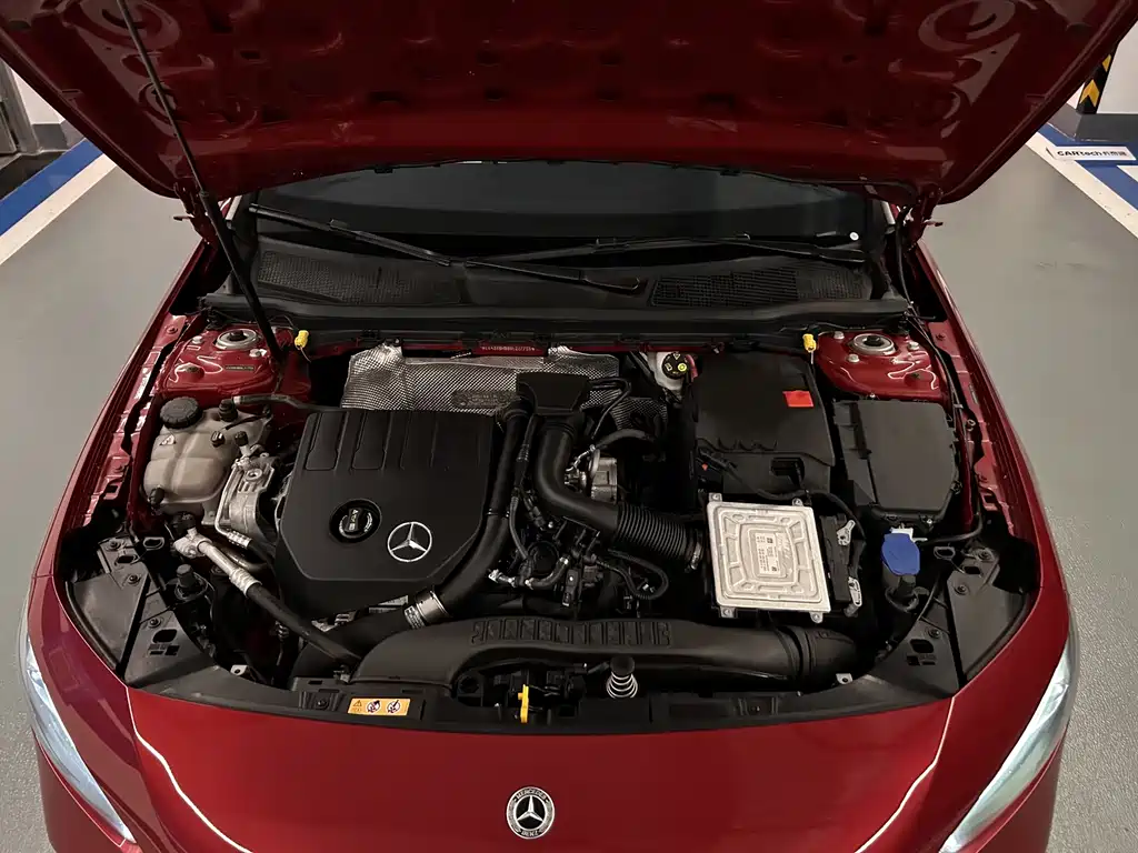 Mercedes-Benz A-Class 2022 — фото 15
