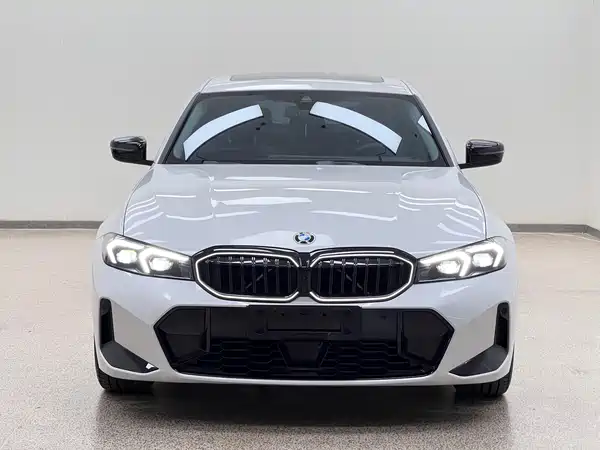BMW 3 Series 2025