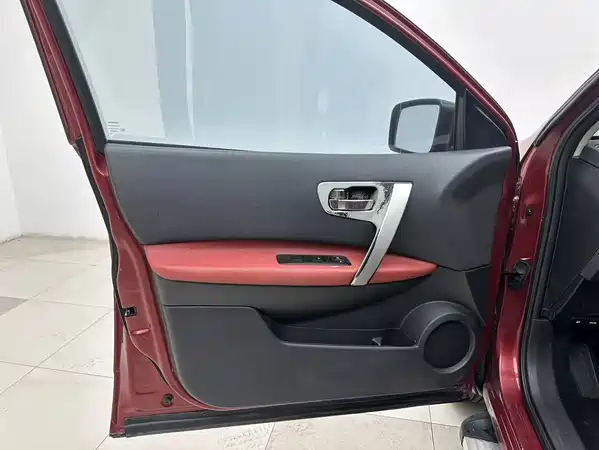 Nissan Qashqai 2015