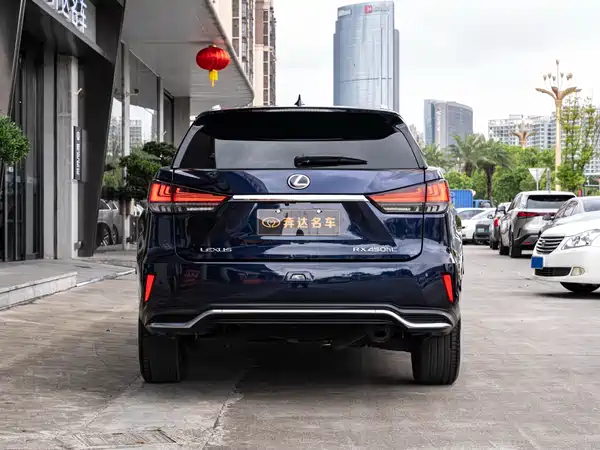 Lexus RX 2019