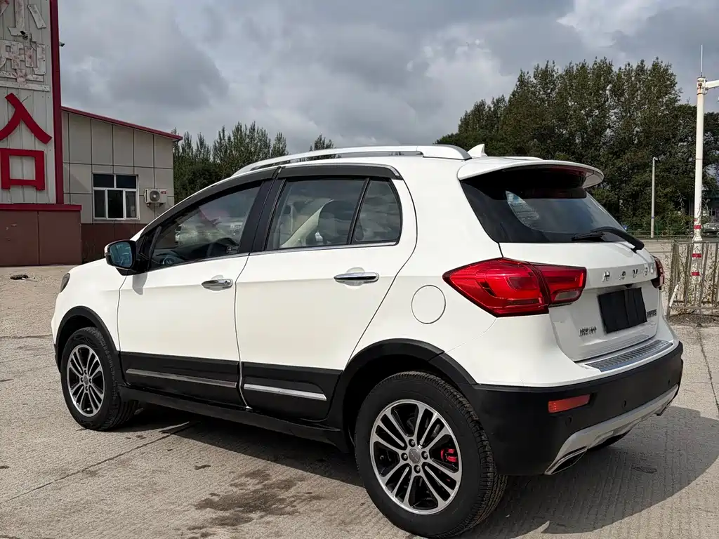 Haval H1 2015 — фото 9