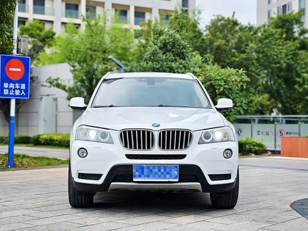 BMW X3 2012