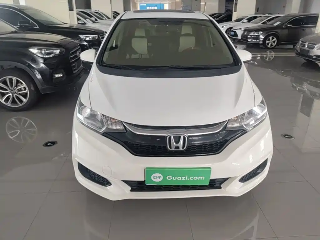 Honda Fit 2018 — фото 3