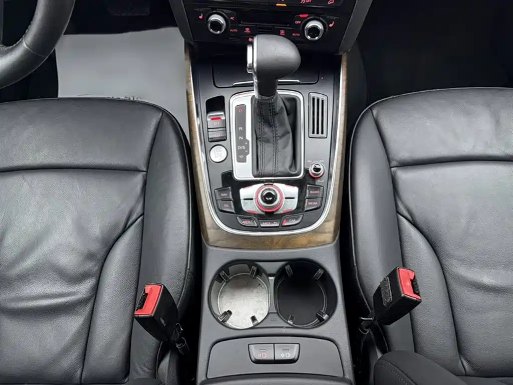Audi Q5 2018 — фото 17