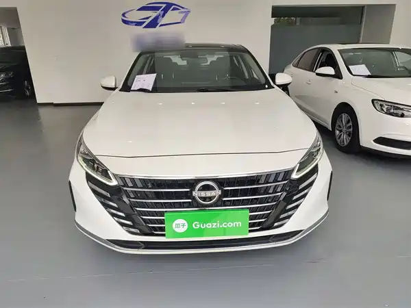 Nissan Teana 2022