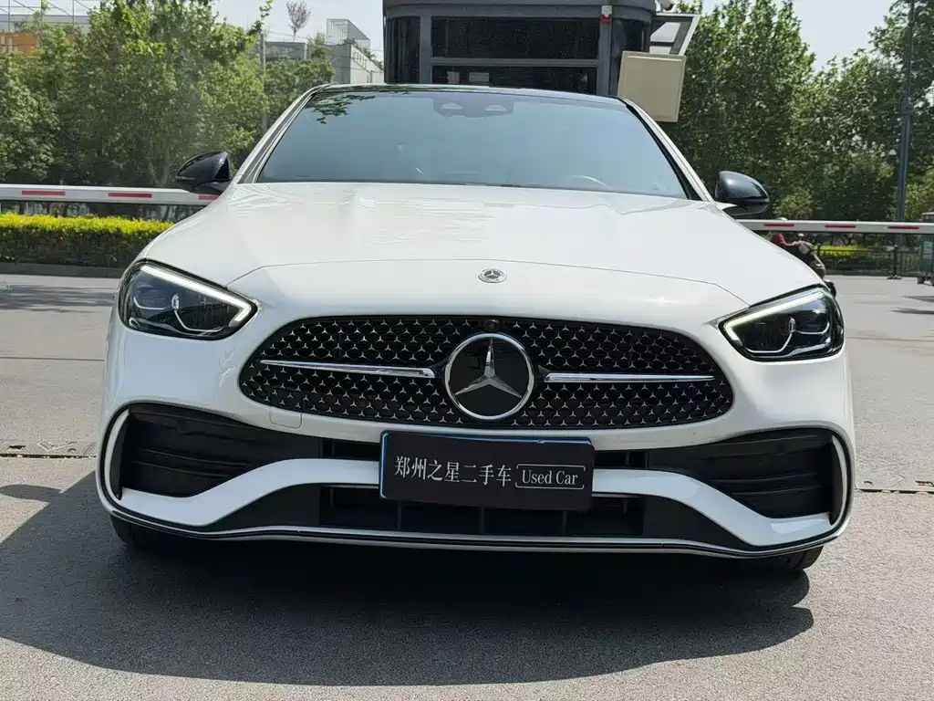 Mercedes-Benz C-Class 2023