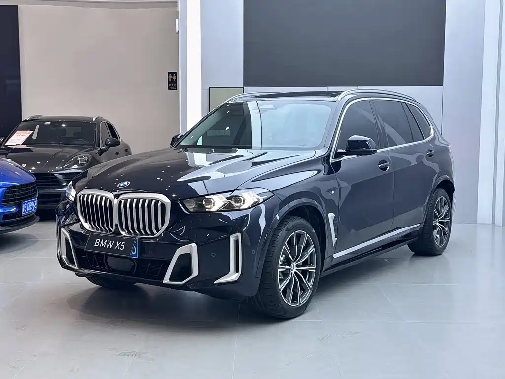 BMW X5 2024 — фото 1