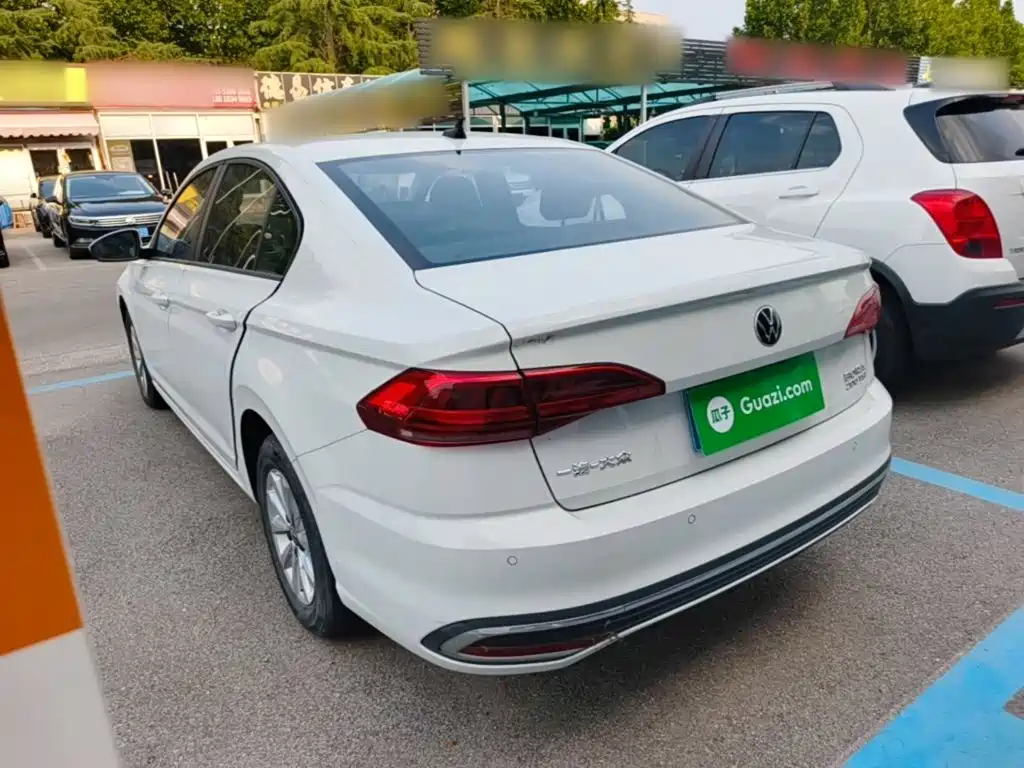 Volkswagen Bora 2024