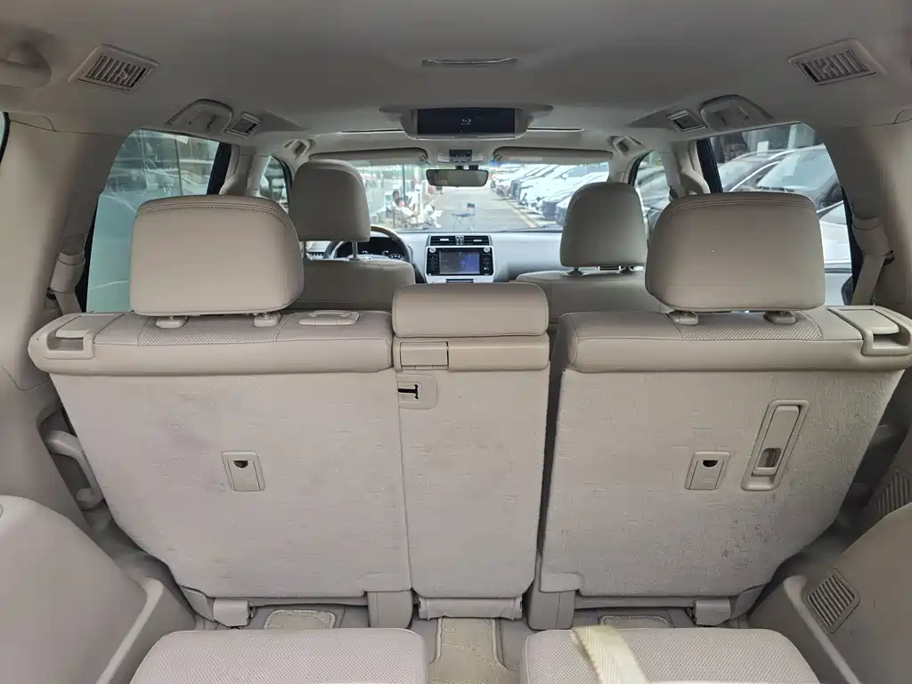Toyota Prado 2019 — фото 12