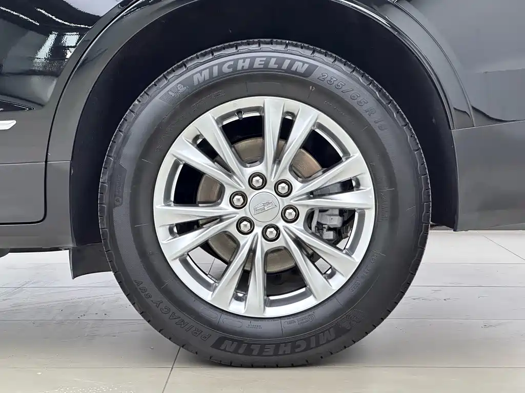 Cadillac XT5 2022 — фото 13