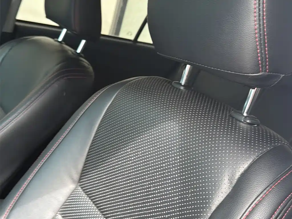 Toyota Yaris L 2018 — фото 24